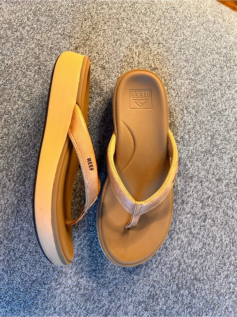 Reef Tan/Brown Cushioned Flip Flop Sandals